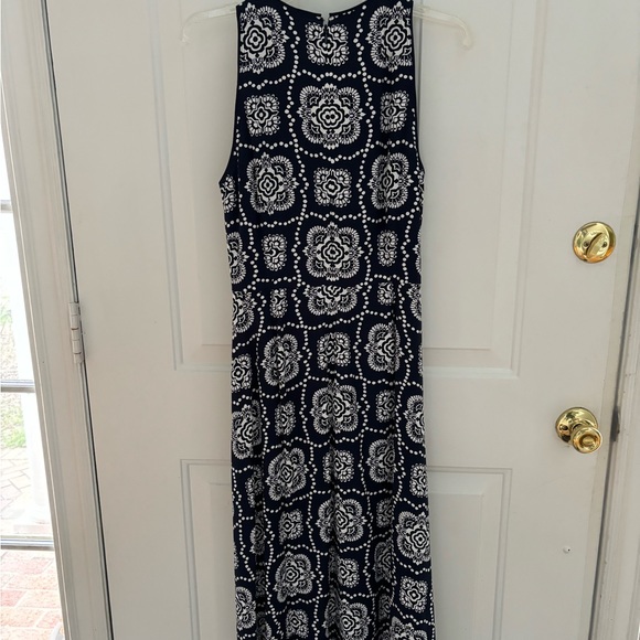 Ann Taylor sleeveless midi dress - Picture 5 of 5